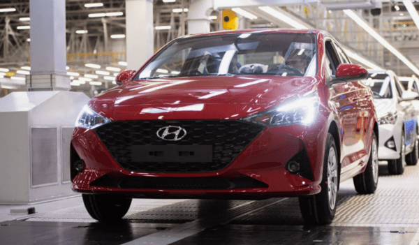 현대자동차의 러시아 철수 전, 상트페테르부르크 공장에서 솔라리스가 생산되는 모습/사진출처:현대차