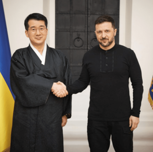 젤렌스키 대통령에게 신임장을 제정한 뒤