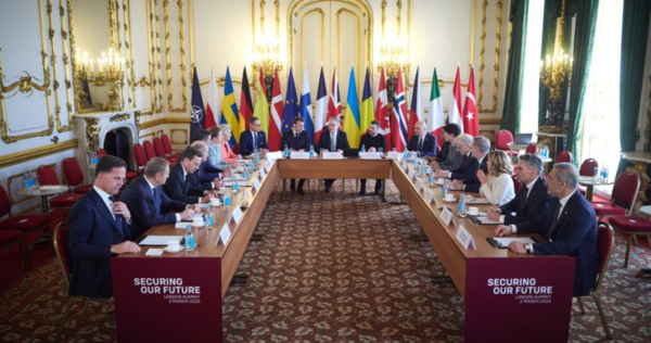 유럽 정상회의에 참석한 젤렌스키 대통령/사진출처:우크라 대통령실