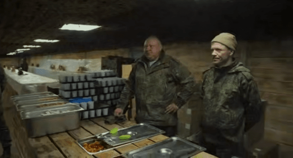 북한군이 사용하는 식당 모습/텔레그램 영상 캡처