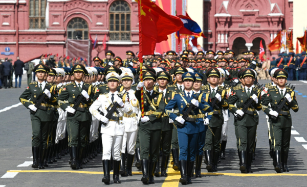 전승절 군사퍼레이드에 참가한 중국군 의장대/사진출처:크렘린.ru