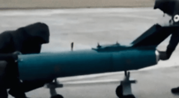 우크라이나가 야심차게 개발한 로켓형 팔랴니차 드론/사진출처:TV채널 렌TV 영상 캡처