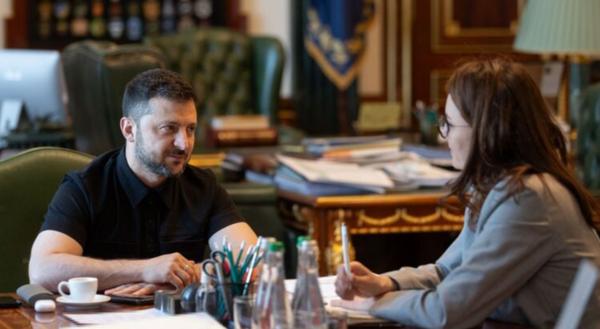 젤렌스키 대통령이 스비리덴코 제1부총리에게 총리직을 제안했다/사진출처:텔레그램