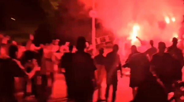 24일 밤 키예프(키이우)에서 열린 반젤렌스키 횃불 시위/영상 캡처