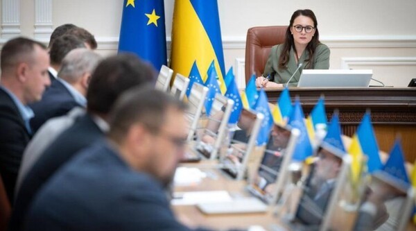 스비리덴코 우크라이나 총리가 주재하는 정부 회의/사진출처:텔레그램 @svyrydenkoy&nbsp;