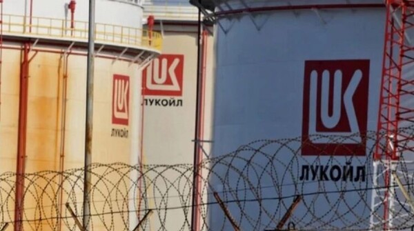 미국의 제재를 받은 러시아 석유회사 루코일/사진출처:Радио Свобода 라디오리버티