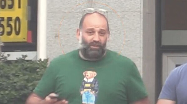 우크라이나 반부패국(NABU) 수사관(위)와 급히 해외로 도피한 민디치/사진출처:반부패국, 스트라나.ua