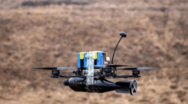 폭발물을 달고 있는 우크라이나 드론/사진출처:우크라군 합참