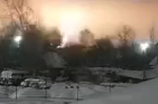 러시아 최신 탄도 미사일 오레슈니크가 우크라이나 서부 르비우를 타격하는 장면/영상 캡처 mkru