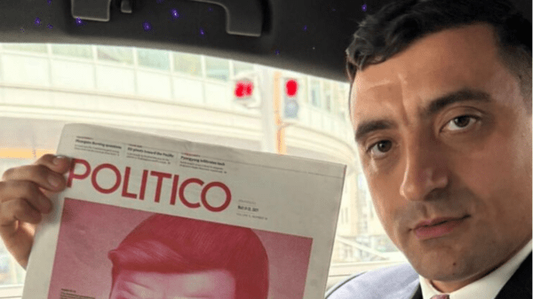 게오르제스쿠 후보 대신 나선 극우 성향의 후보 시미온. 그는 니쿠쇼르 단 전 부쿠레슈티 시장에게 패배했다/사진출처:시미온 후보 페이스북